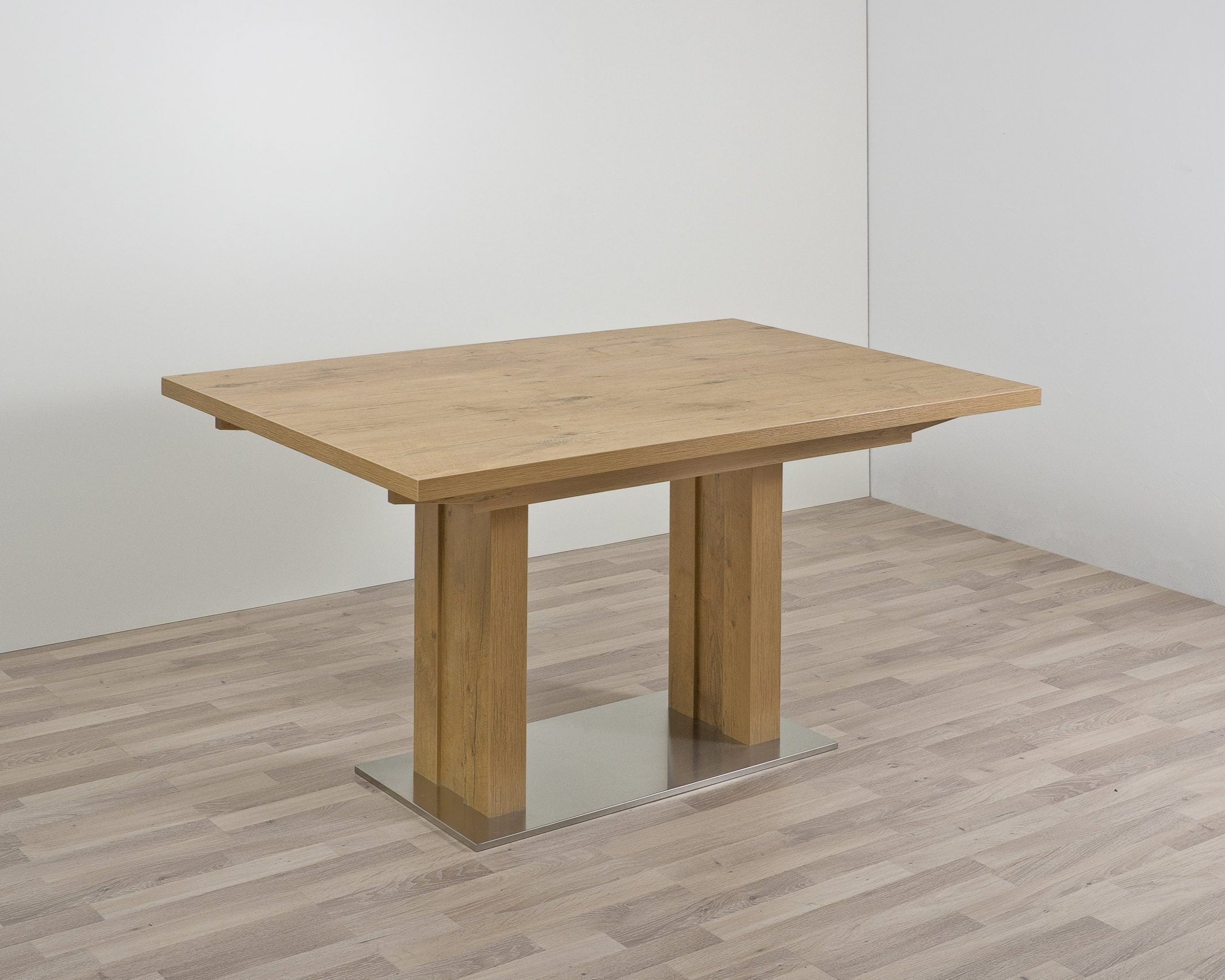 Raztegljiva miza Avant-S