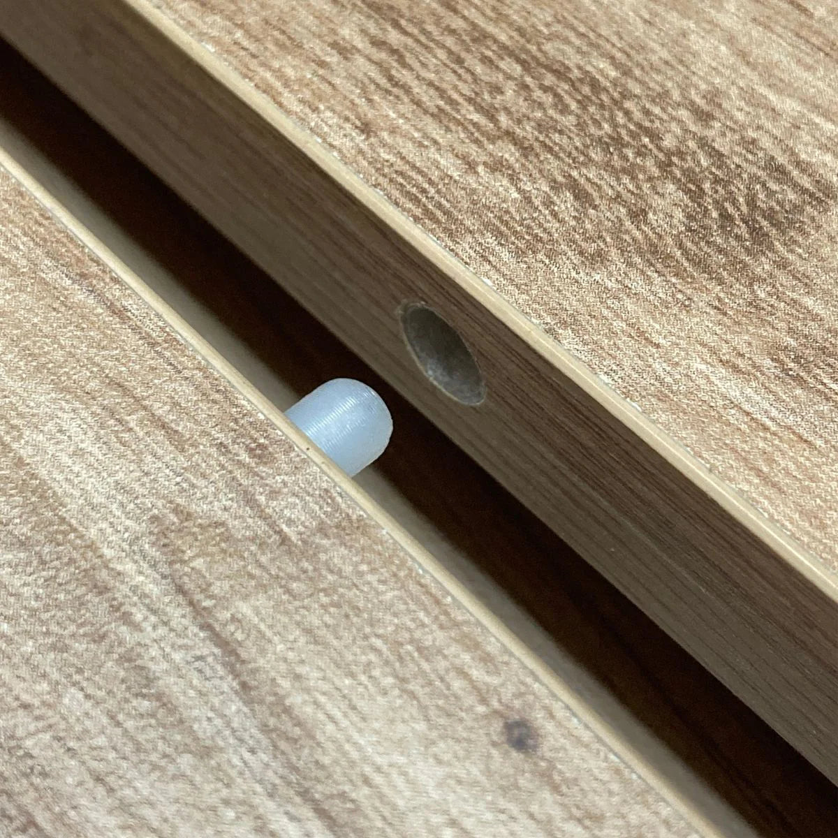 Vodilni čep, 2-delni, 8 x 22 mm