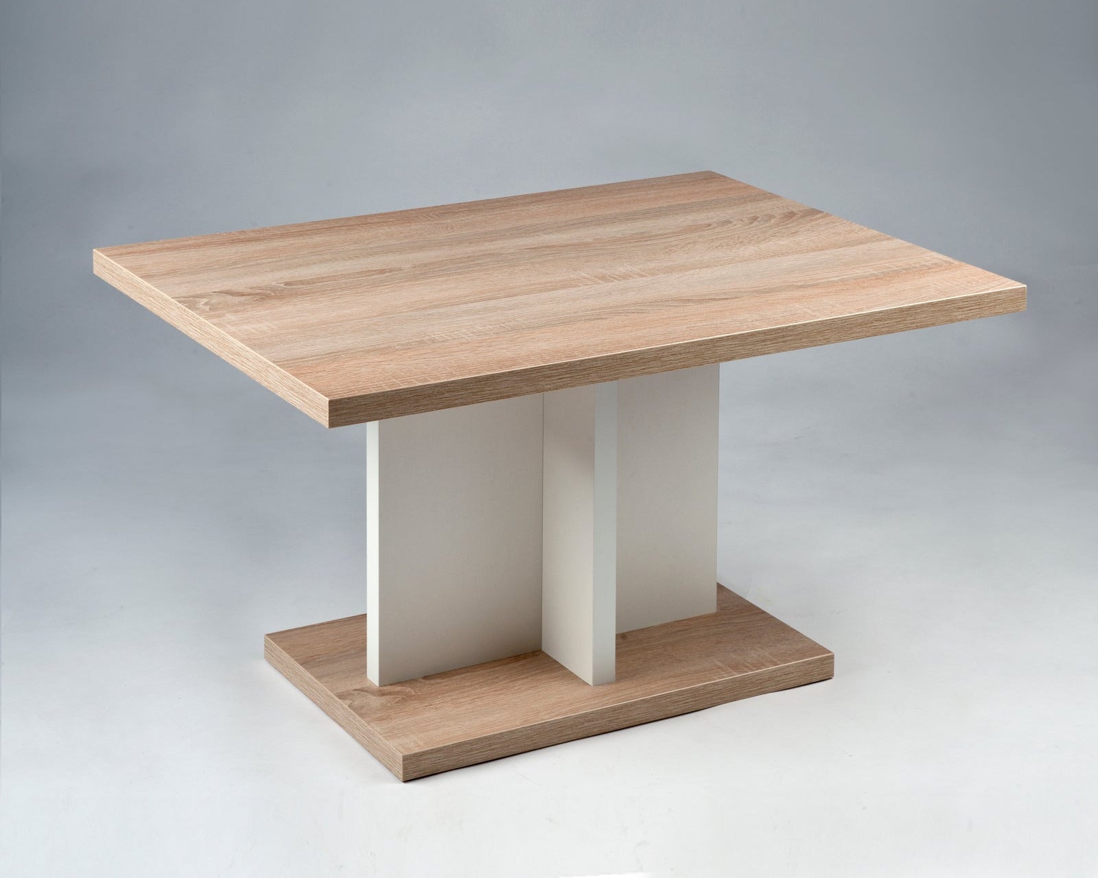 ODPRODAJA klubska mizica Gila