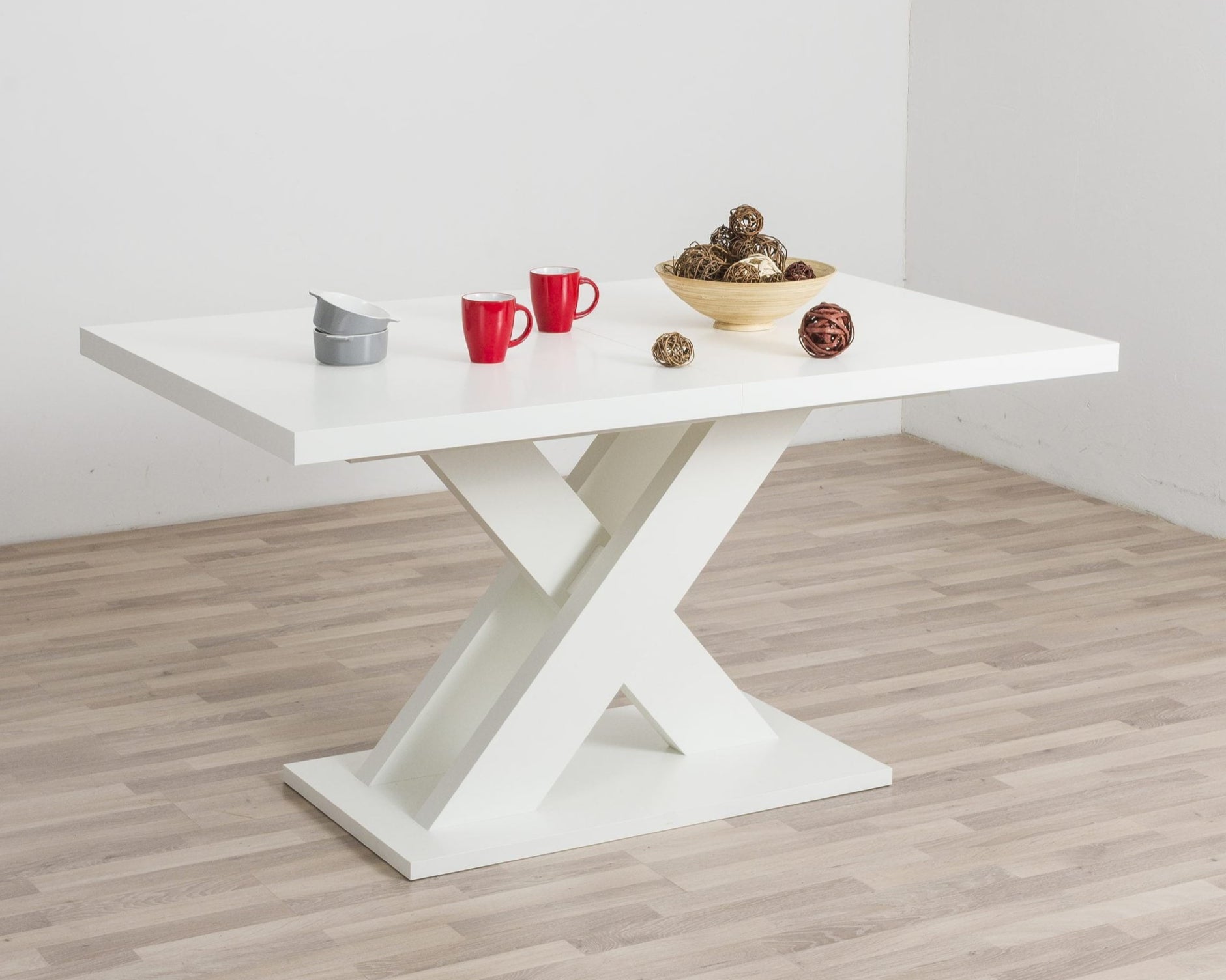 Raztegljiva miza Xena